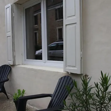 Apartment Agreable Avec Parking Gratuit